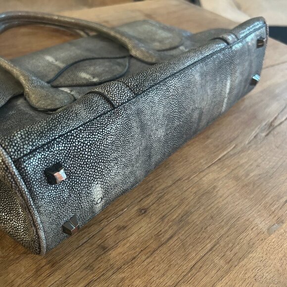 BCBG‎ Black White Stingray Print Leather Handbag Shoulder Bag Designer Tote - Picture 7 of 11